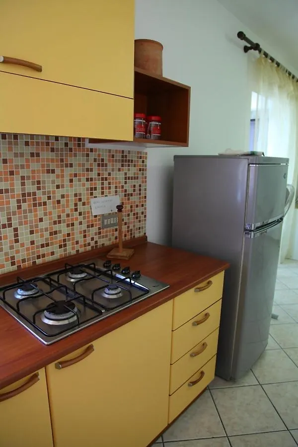 צ'פאלו Case Gabbiano 0*,  איטליה