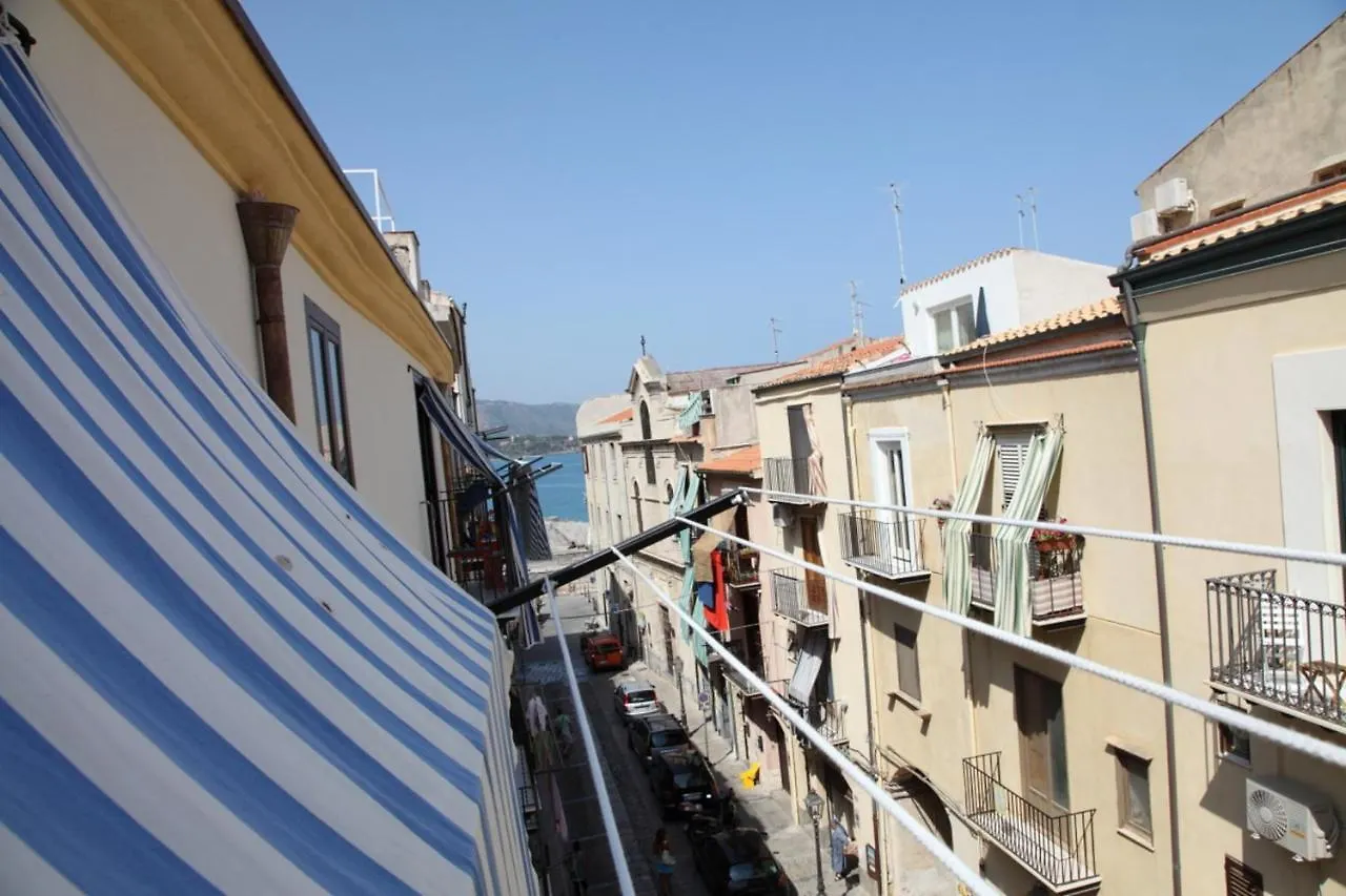 Case Gabbiano Cefalu 0*,